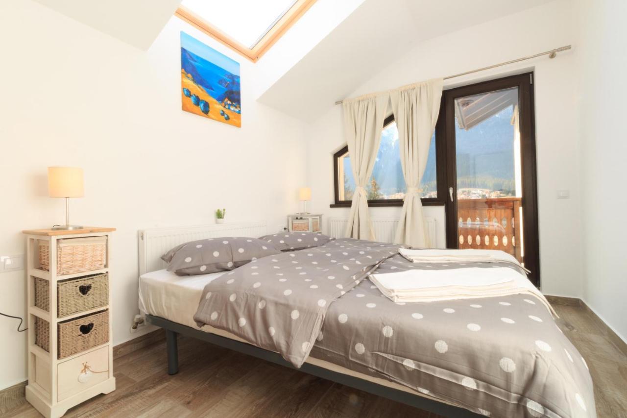 Stars & Mountain Apartment Buşteni Esterno foto